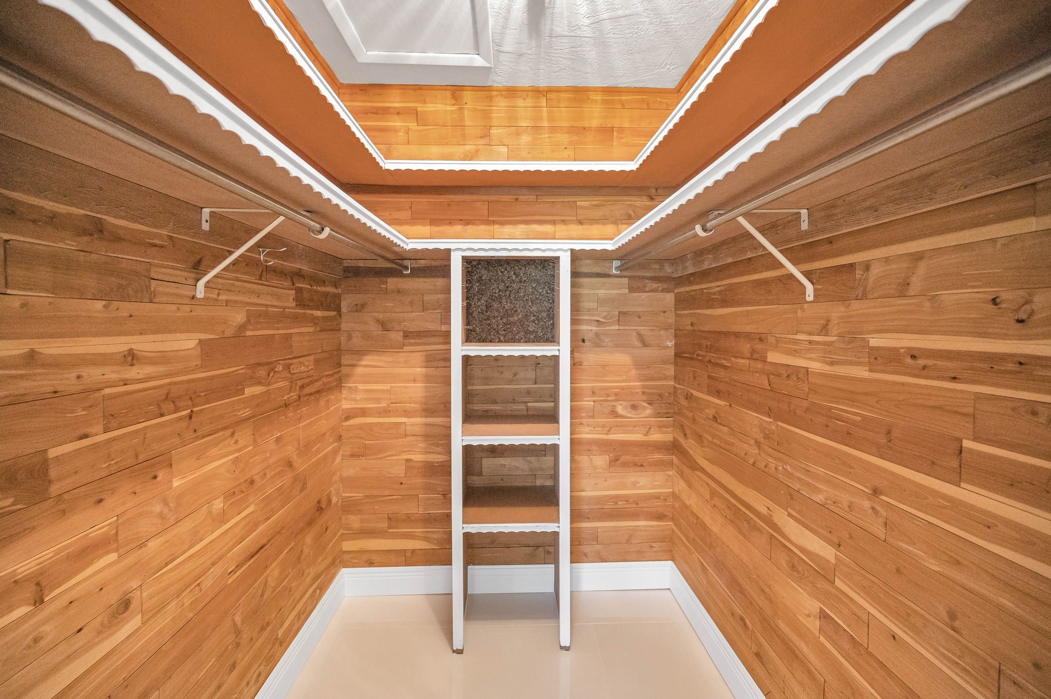 Primary Bedroom Closet