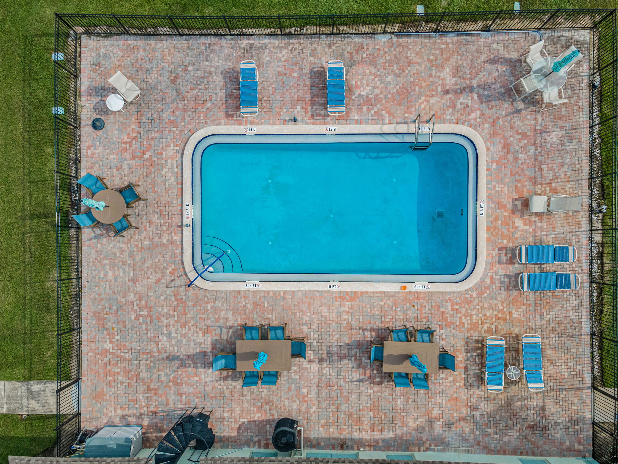 8-Pool