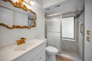 Bathroom2a