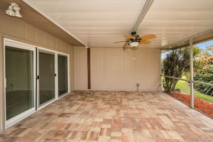 Lanai1