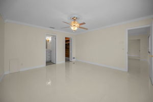Primary Bedroom1b