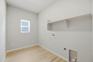 2V9A1225