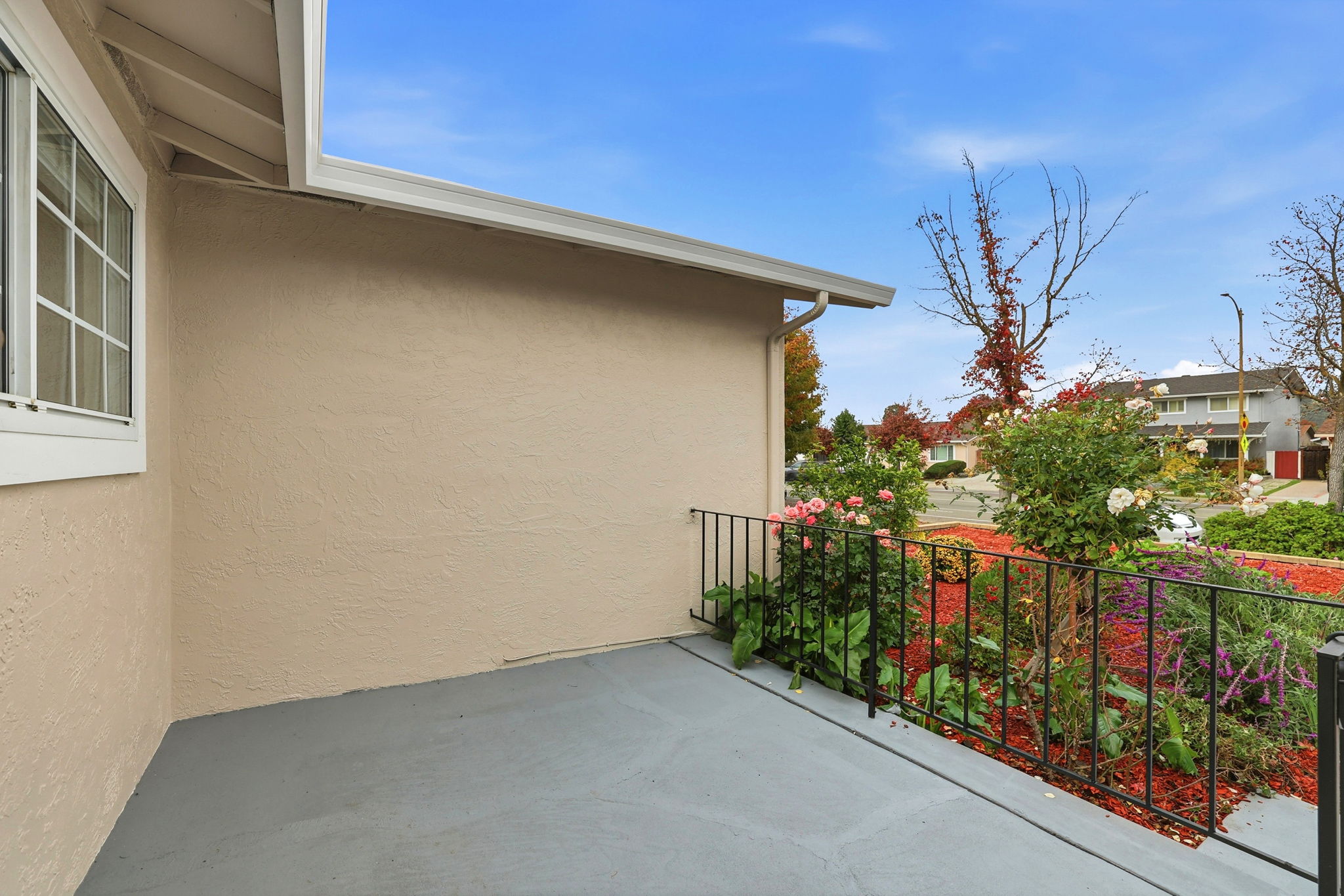 004_F8_6563 Camden Ave