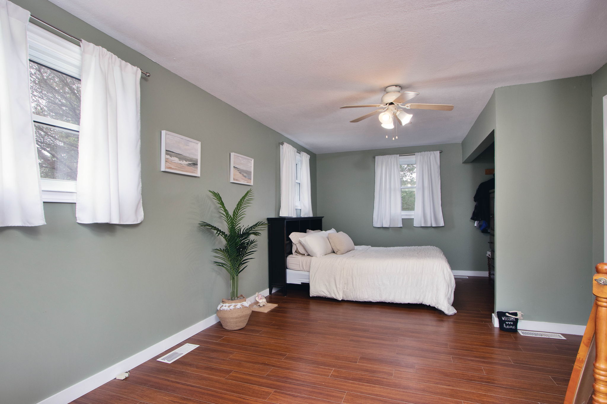 49 Primary Bedroom