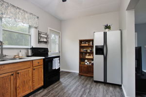 18 Kitchen