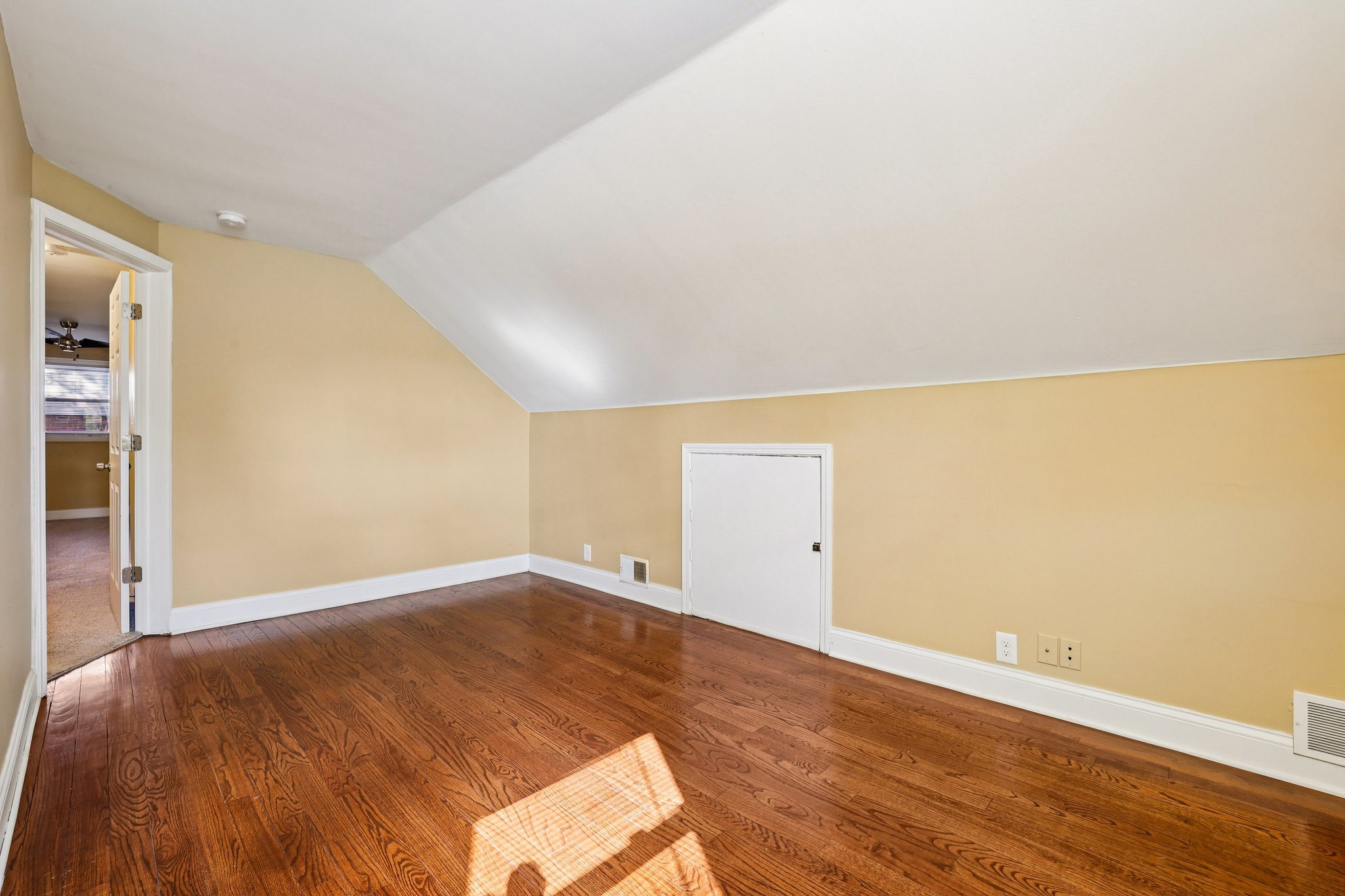 Stewart Rd-S0910-024.jpg