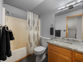 Photo 31