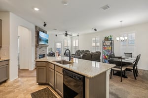 Bailey Park Dr-1706-016.jpg