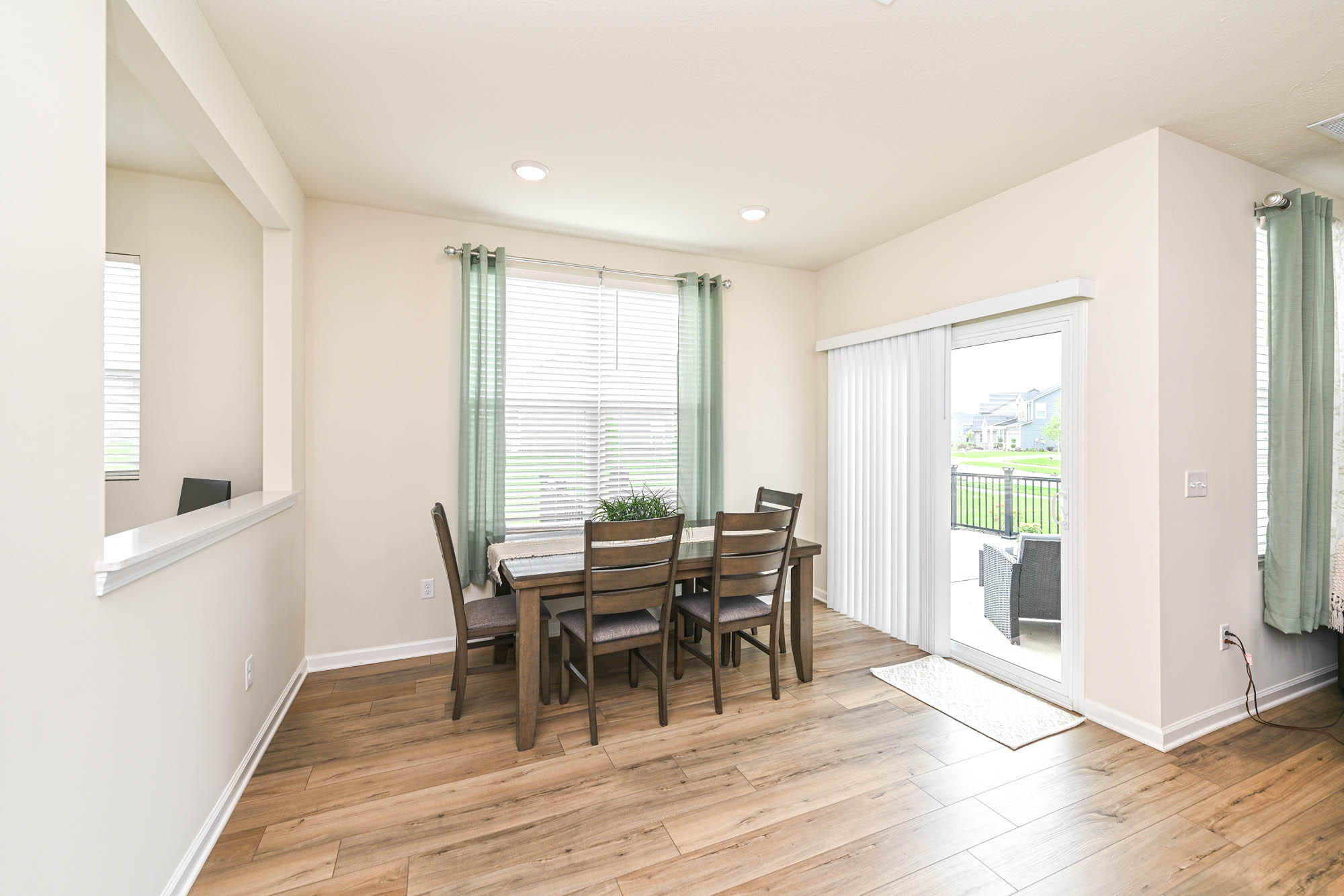 Breakfast Room