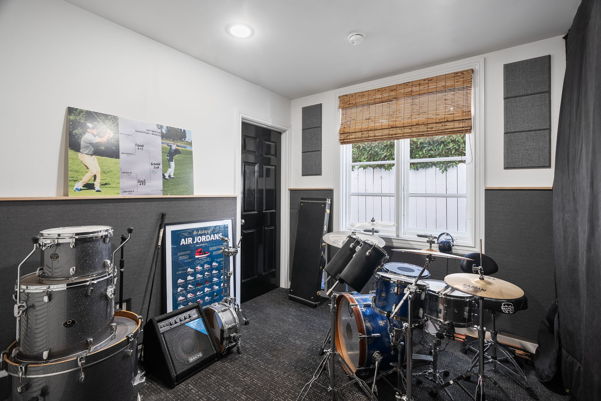 657 S Burlingame Avenue-22