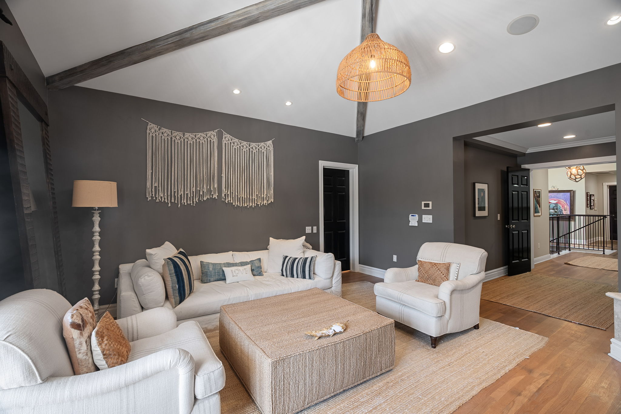 657 S Burlingame Avenue-55