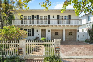 657 S Burlingame Avenue-3