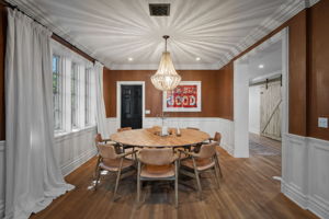 657 S Burlingame Avenue-16