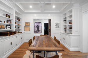 657 S Burlingame Avenue-26