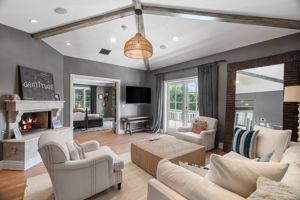 657 S Burlingame Avenue-52