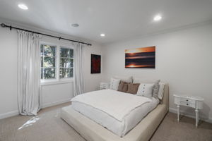 657 S Burlingame Avenue-59