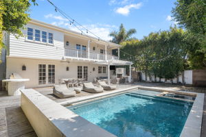 657 S Burlingame Avenue-69