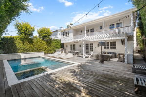 657 S Burlingame Avenue-71