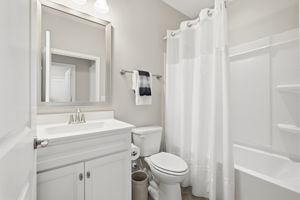  Photo 36