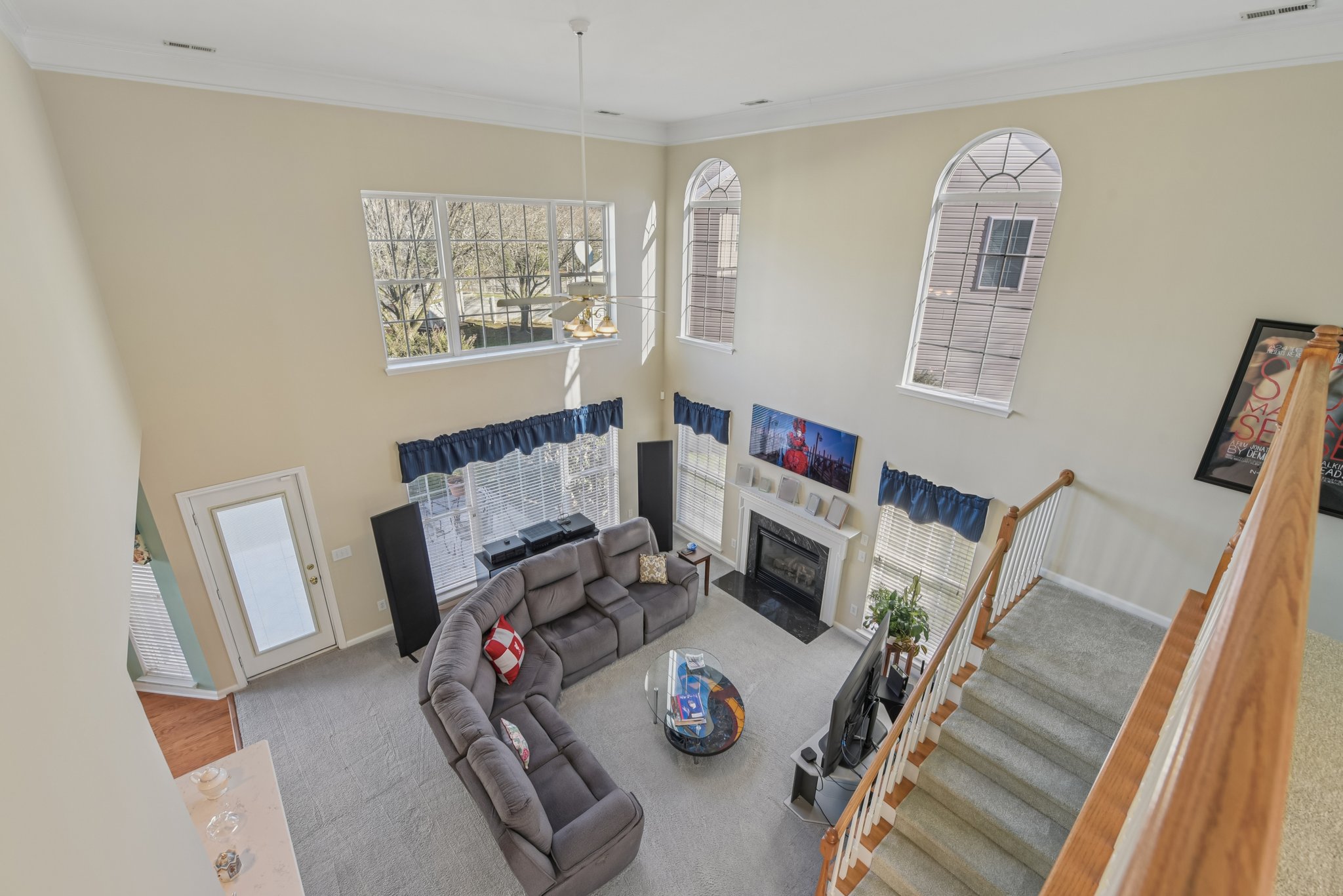 Derby Ln NW-S3012-008.jpg