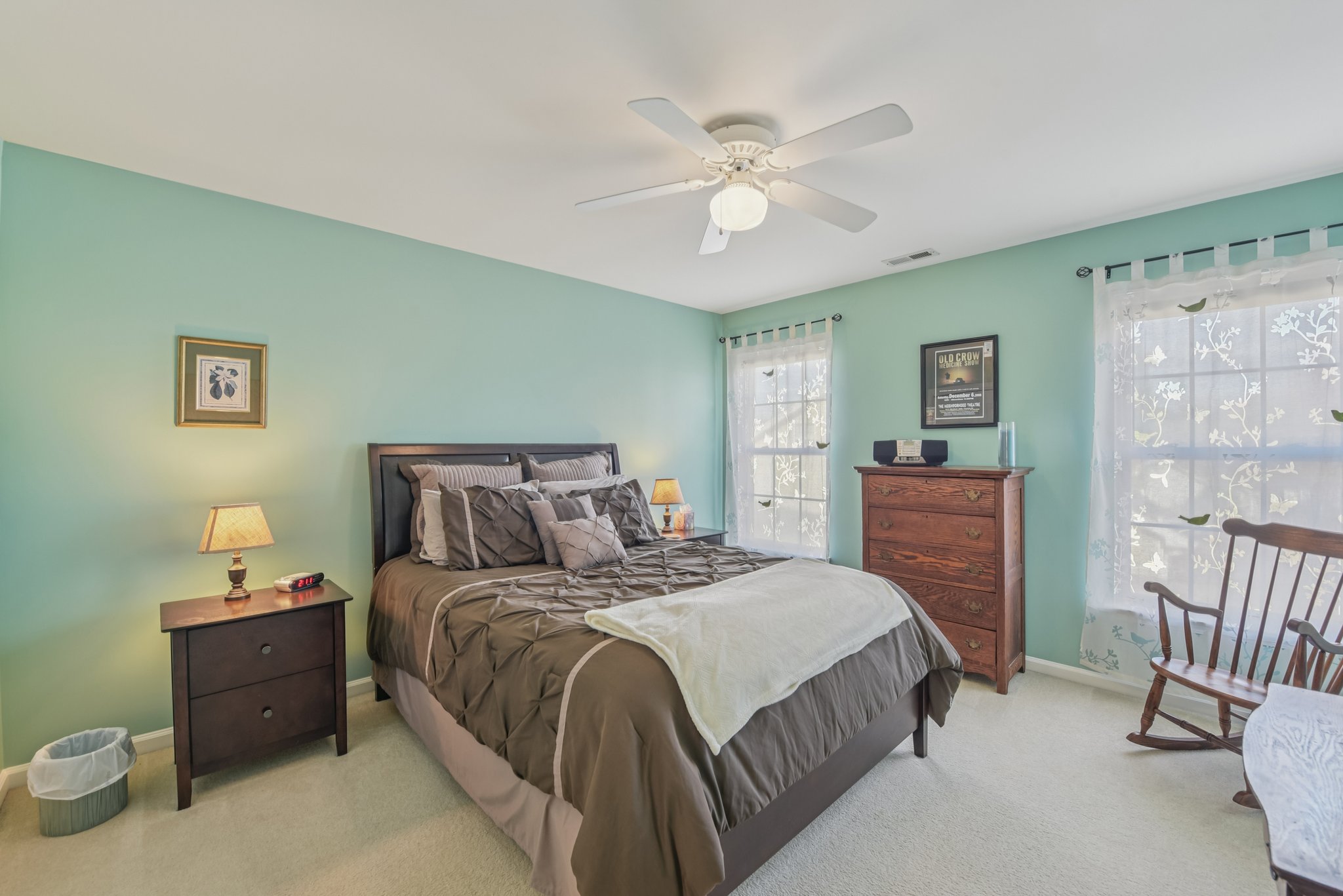 Derby Ln NW-S3012-027.jpg