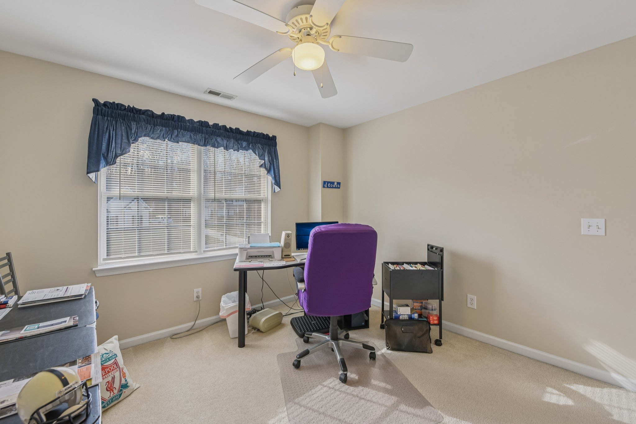 Derby Ln NW-S3012-032.jpg