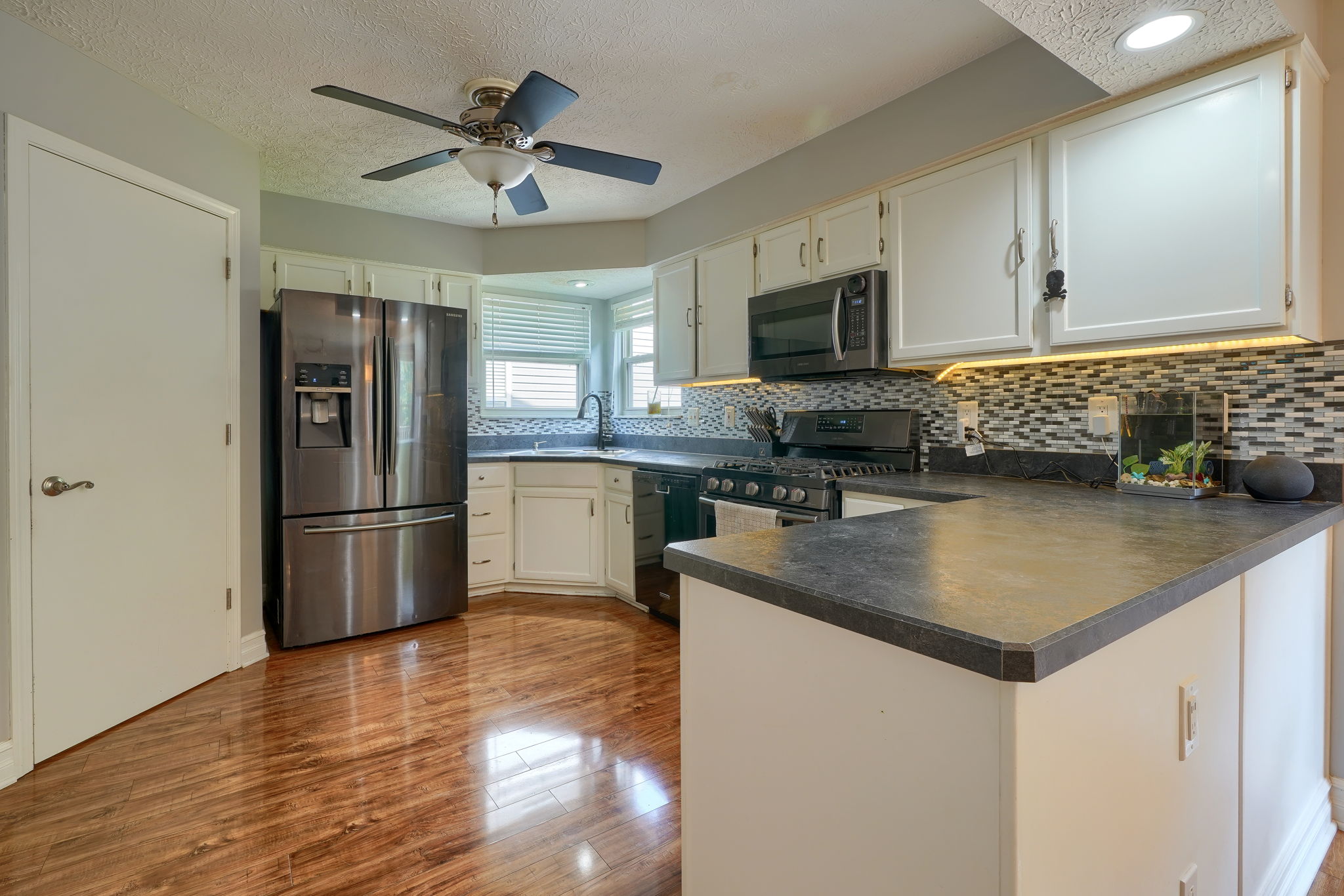 6572 Winbarr Way (30)