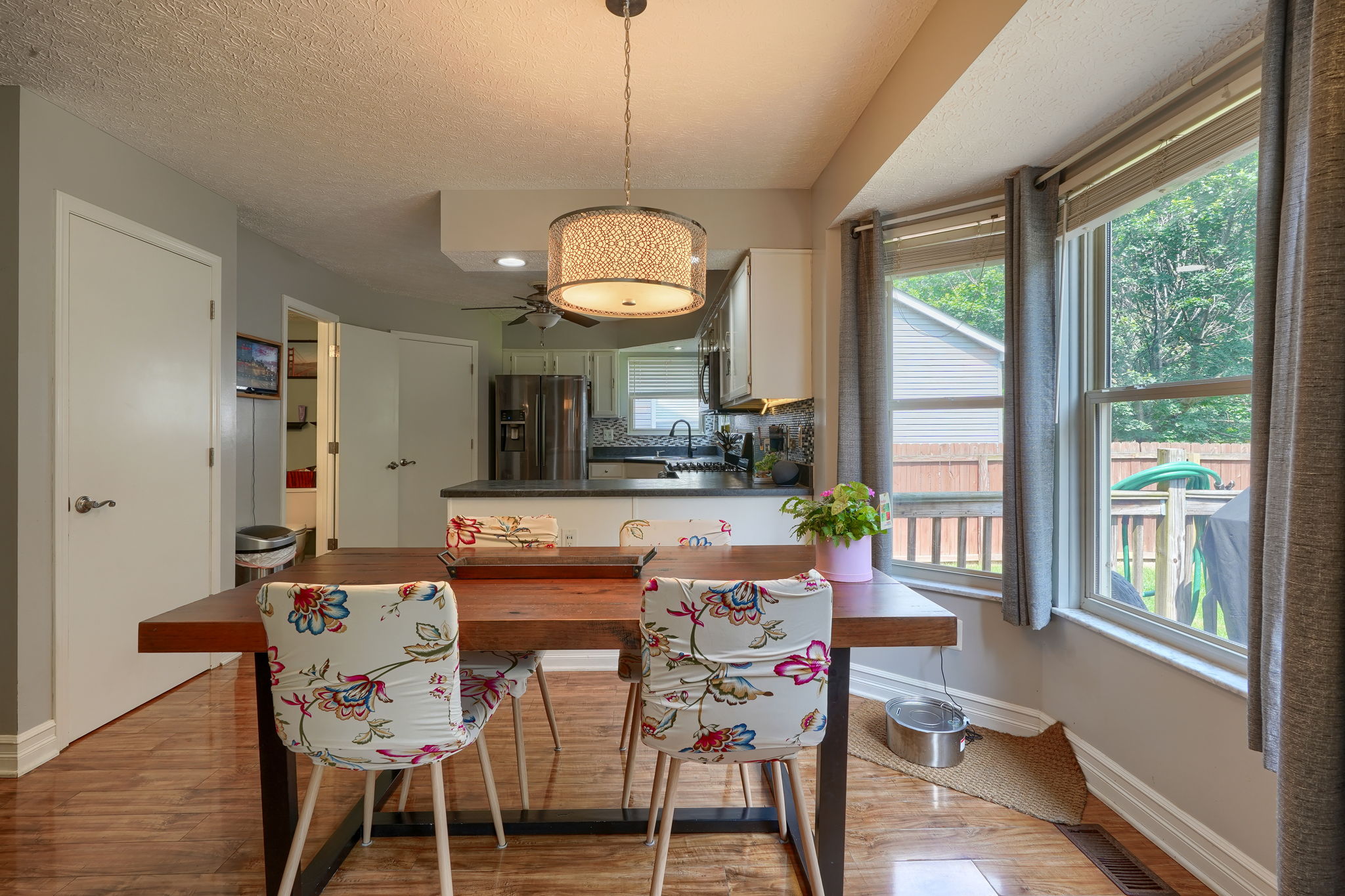 6572 Winbarr Way (37)