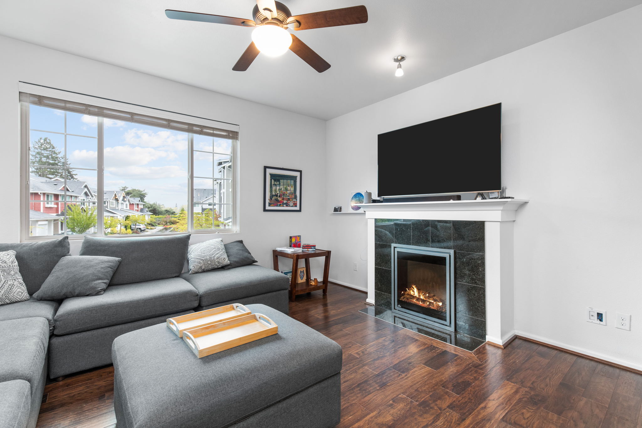6576 High Point Dr SW, Seattle, WA 98126, USA Photo 3