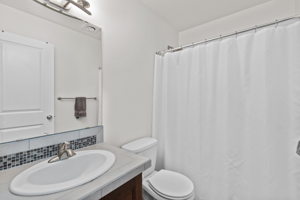 6576 High Point Dr SW, Seattle, WA 98126, USA Photo 26