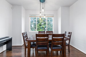6576 High Point Dr SW, Seattle, WA 98126, USA Photo 11
