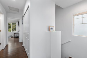 6576 High Point Dr SW, Seattle, WA 98126, USA Photo 16