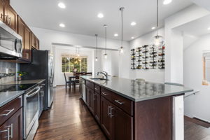 6576 High Point Dr SW, Seattle, WA 98126, USA Photo 6