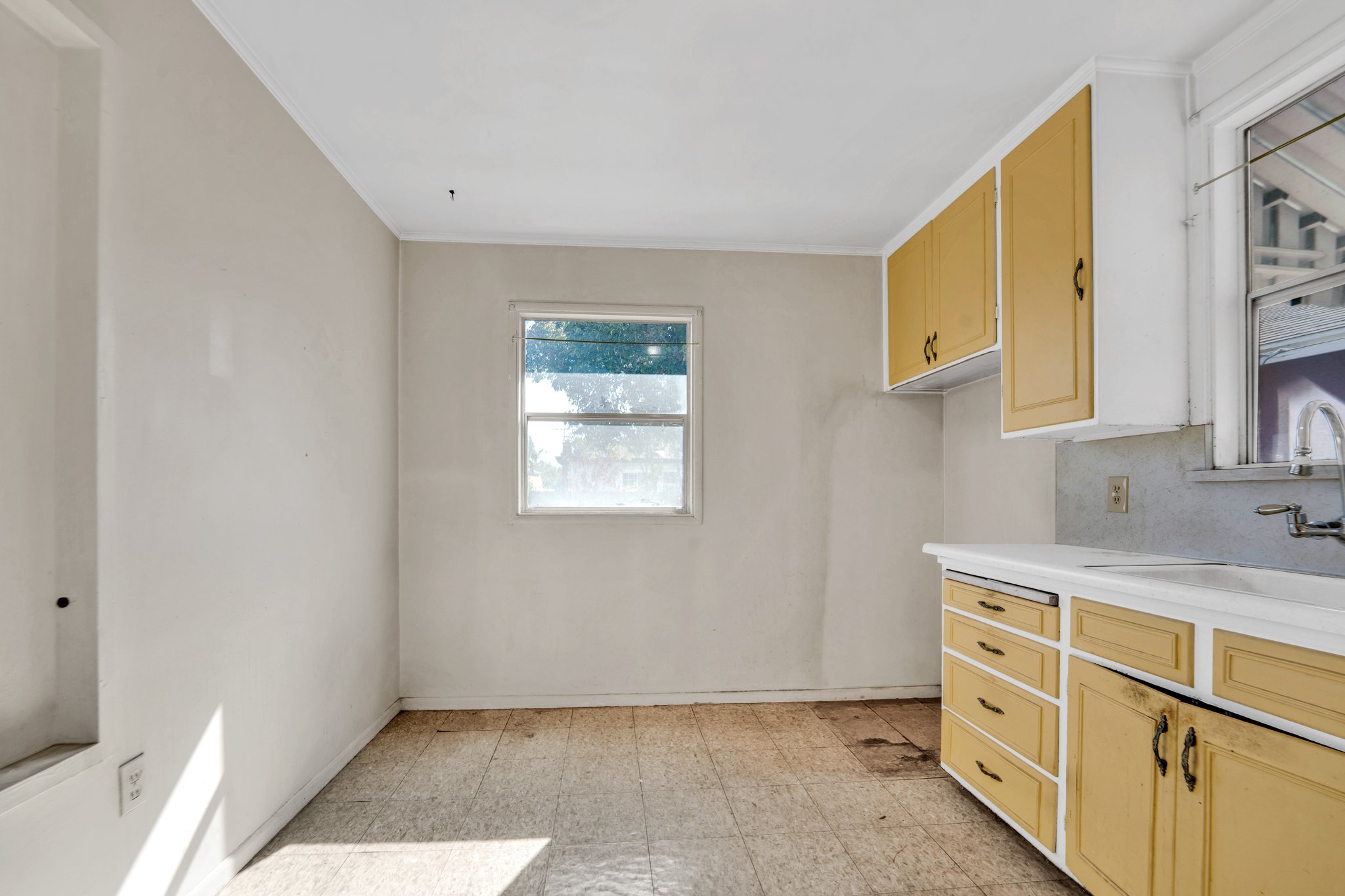 658 Hacienda Ave, San Lorenzo, CA 94580, USA Photo 13