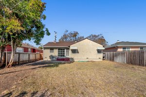 658 Hacienda Ave, San Lorenzo, CA 94580, USA Photo 24