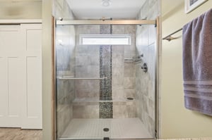 Keswick Dr-S3008-036.jpg