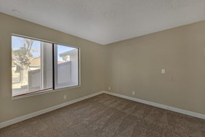 6585 Minton Ct, Las Vegas, NV 89103, USA Photo 12