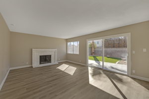 6585 Minton Ct, Las Vegas, NV 89103, USA Photo 9