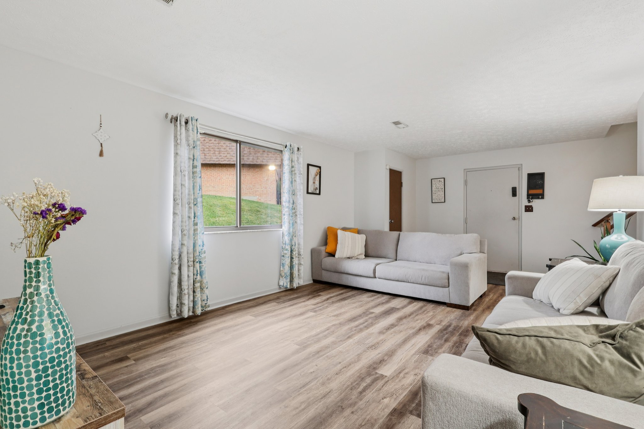 Hearne Rd-S1501-010.jpg