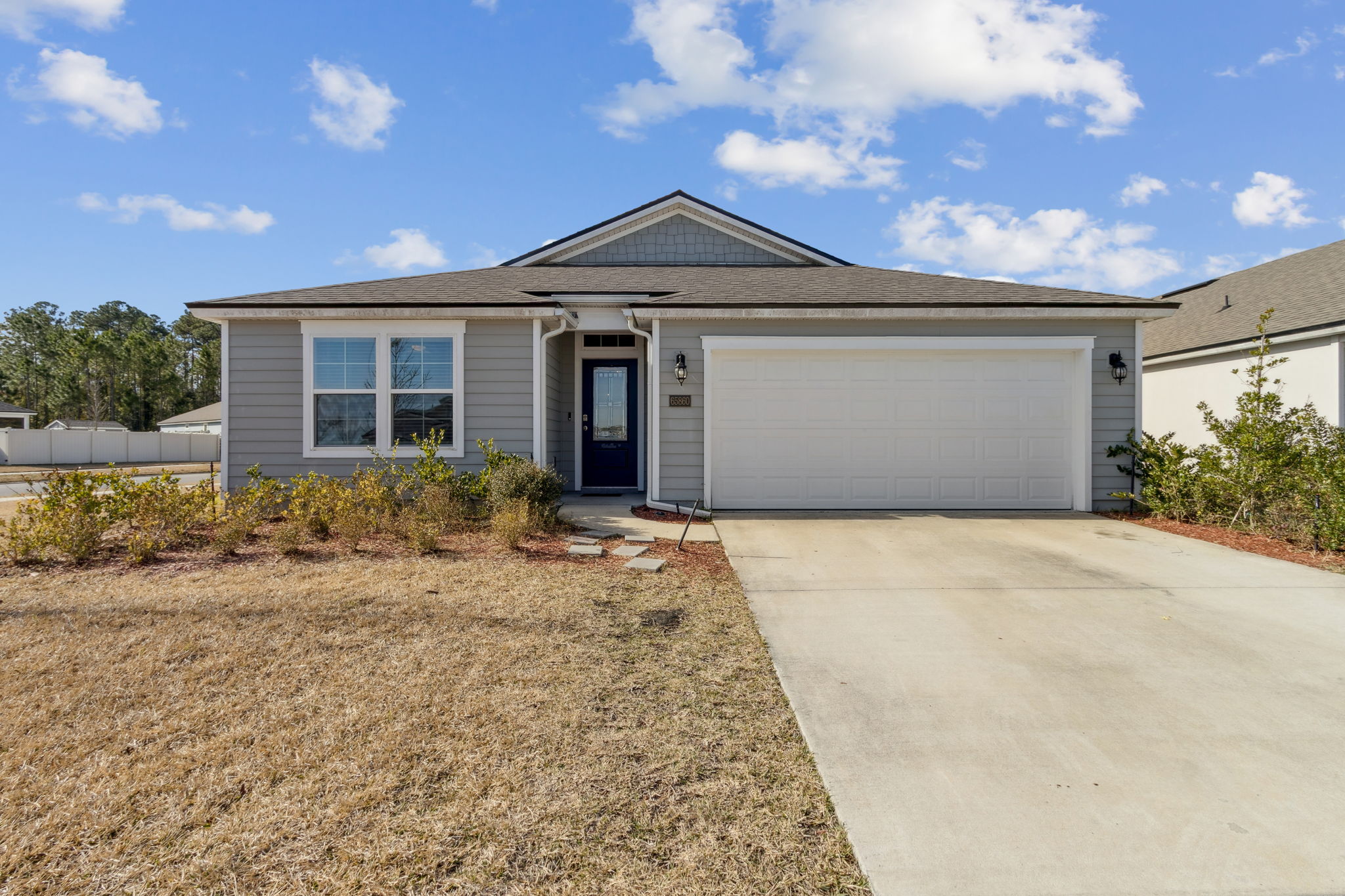 Welcome to 65860 Edgewater Dr