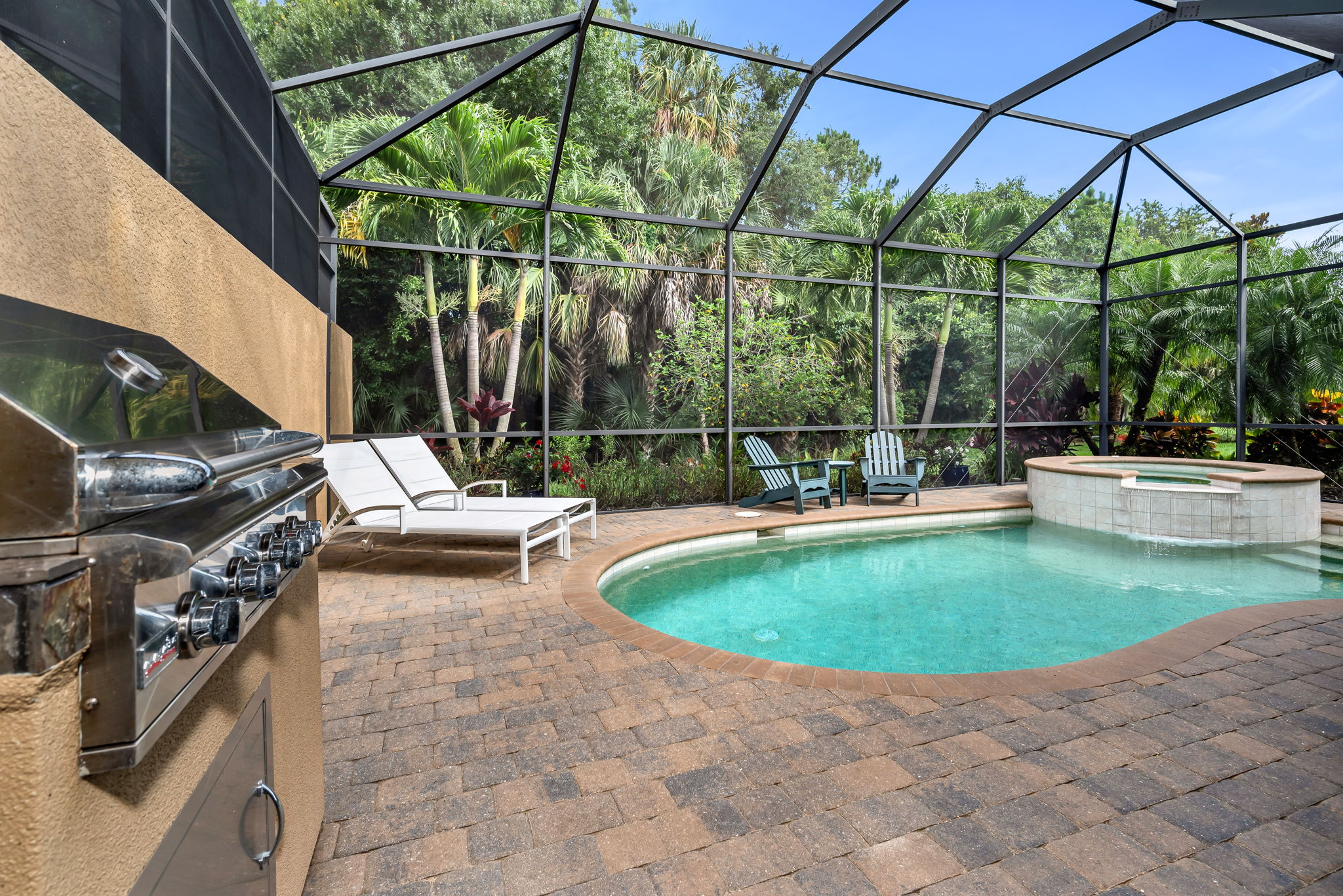Grill Pool