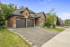 659 Davos Rd