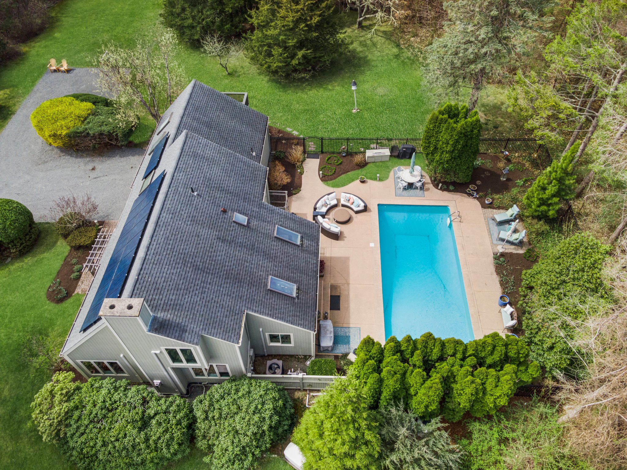 659 East Shore Rd, Jamestown, RI 02835 Michael David Commercial