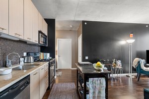 659 W Randolph St, Chicago, IL 60661, USA Photo 11