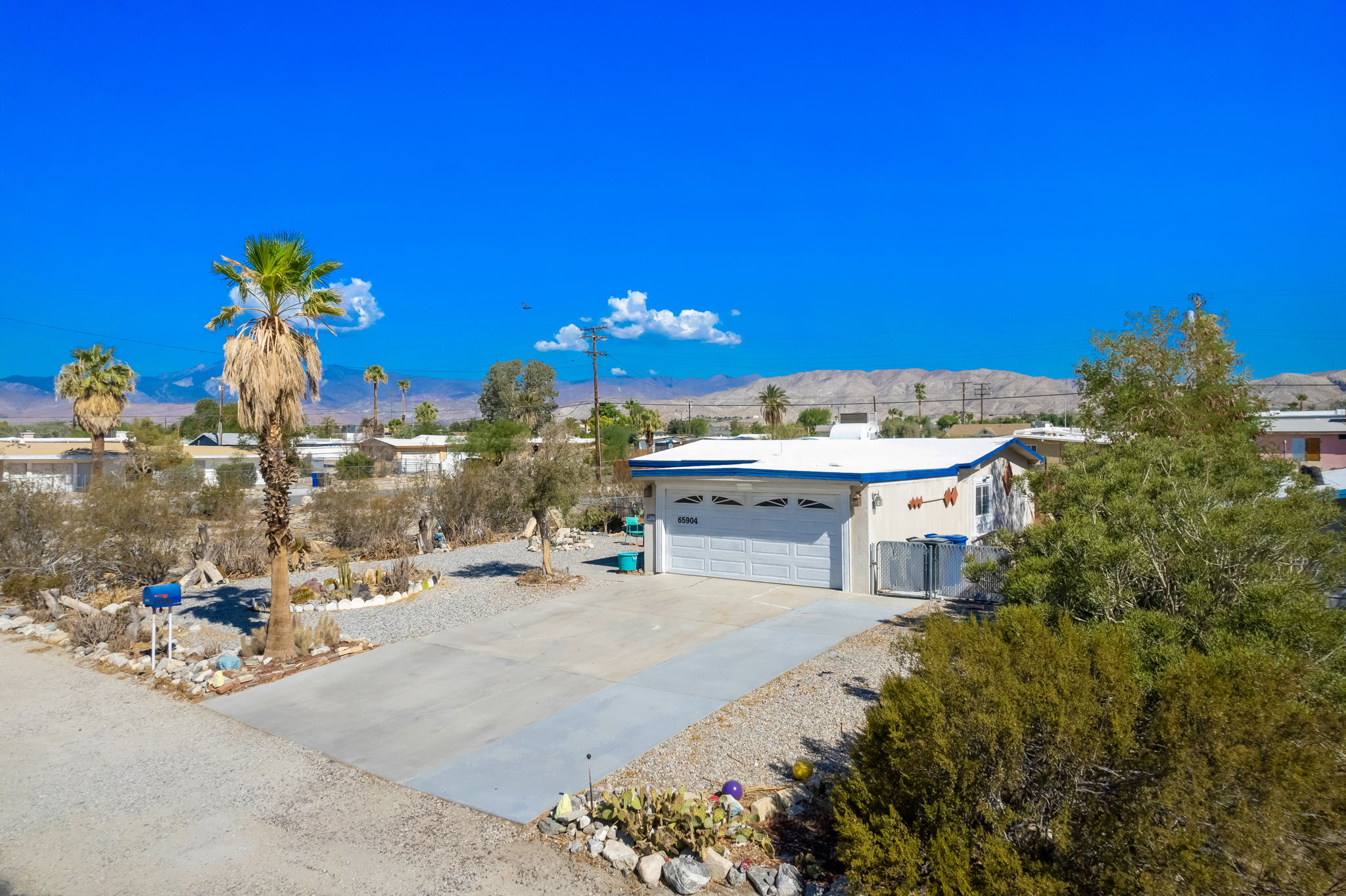65904 Buena Vista Ave, Desert Hot Springs, CA 92240, USA Photo 2