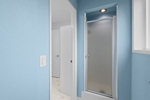  Photo 49