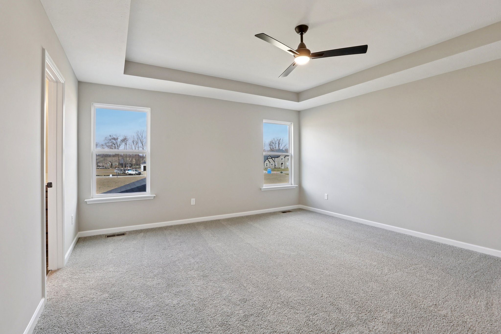 N Dogwood Dr-S2201-039.jpg