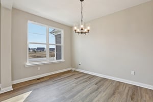 N Dogwood Dr-S2201-007.jpg