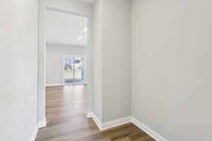 N Dogwood Dr-S2201-015.jpg