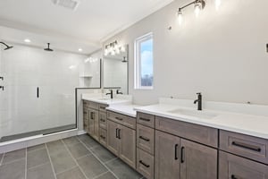 N Dogwood Dr-S2201-043.jpg